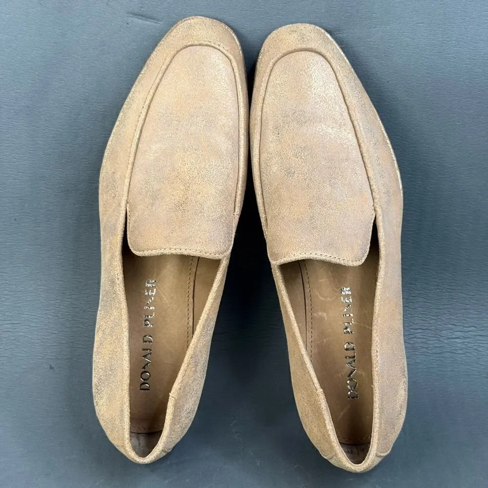 DONALD J PLINER Tamryn leather Beige gold slip on loafer shoes womens size 6.5